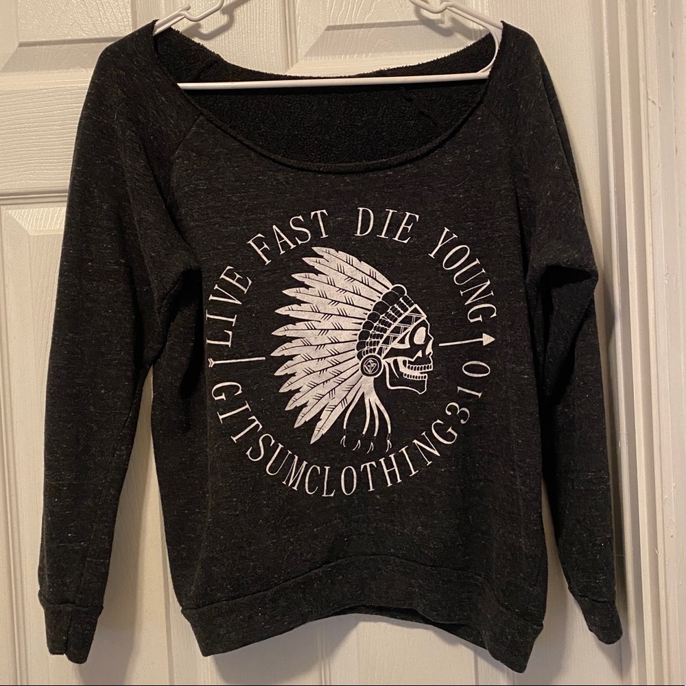 Black sweatshirt